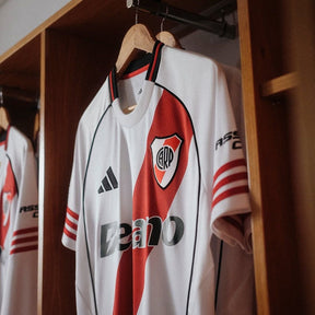 River Plate home 25/26