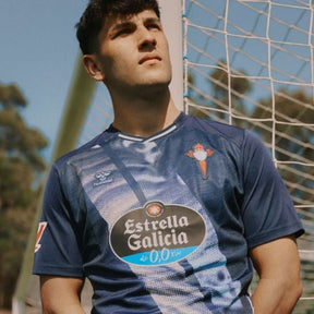 Celta de Vigo away 25/26