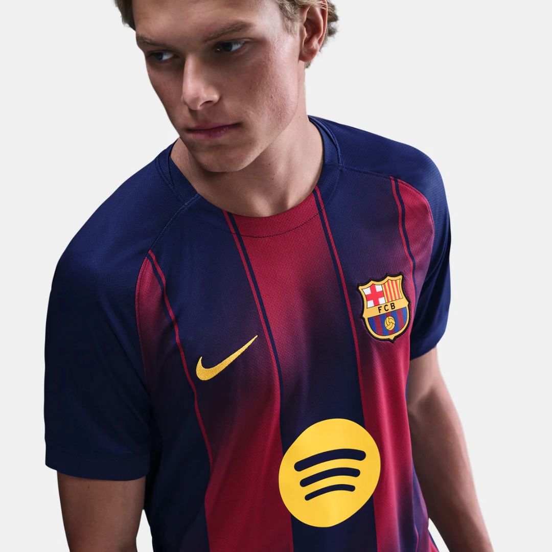 Barcelona home 25/26