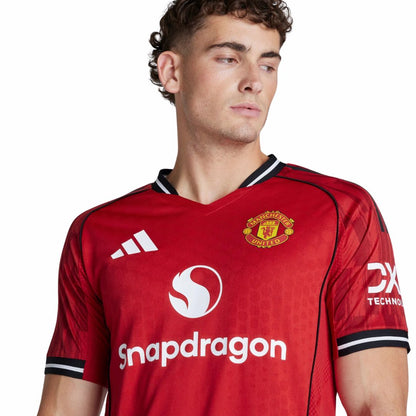Manchester United home 25/26
