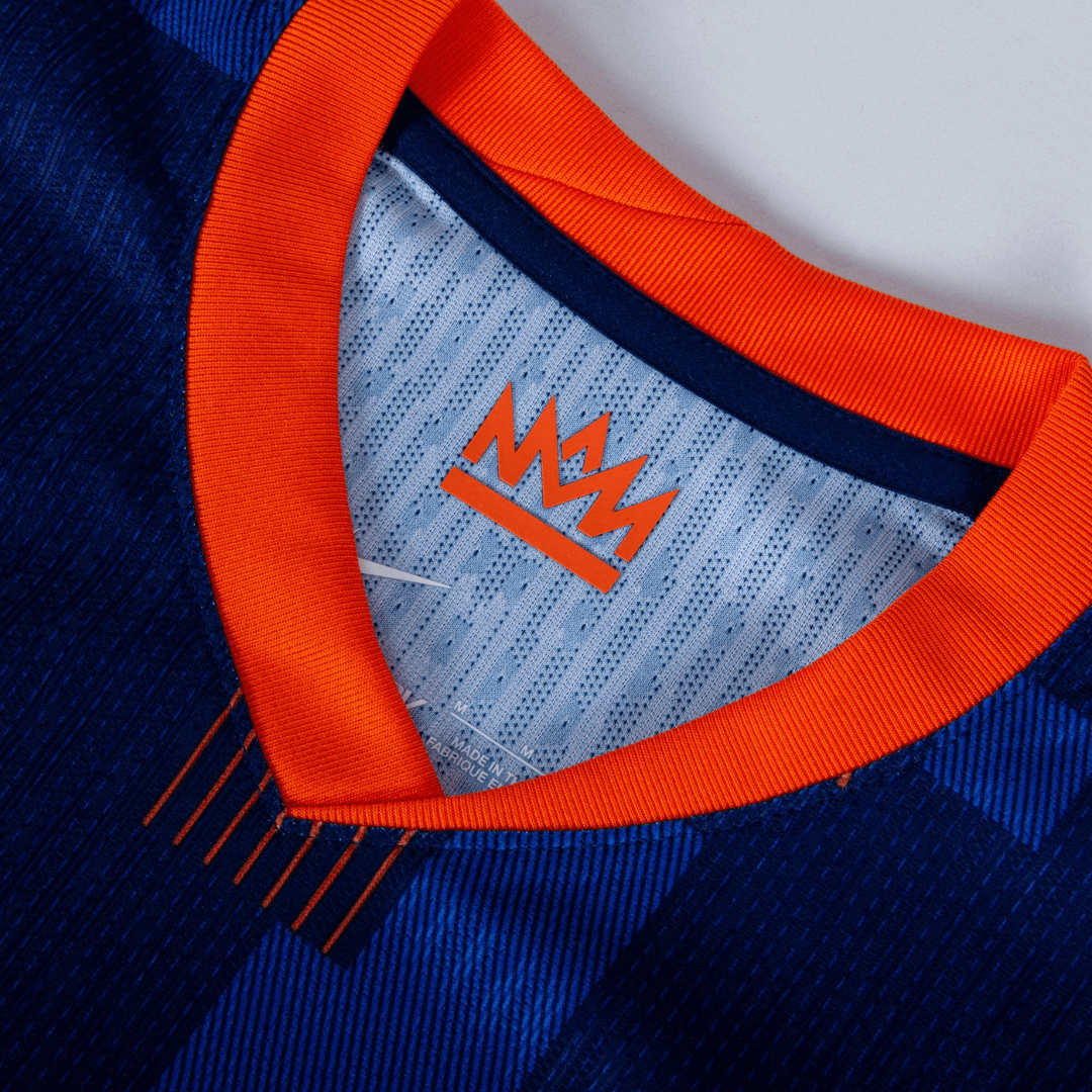 Holanda away 24/25 - Memphis #10