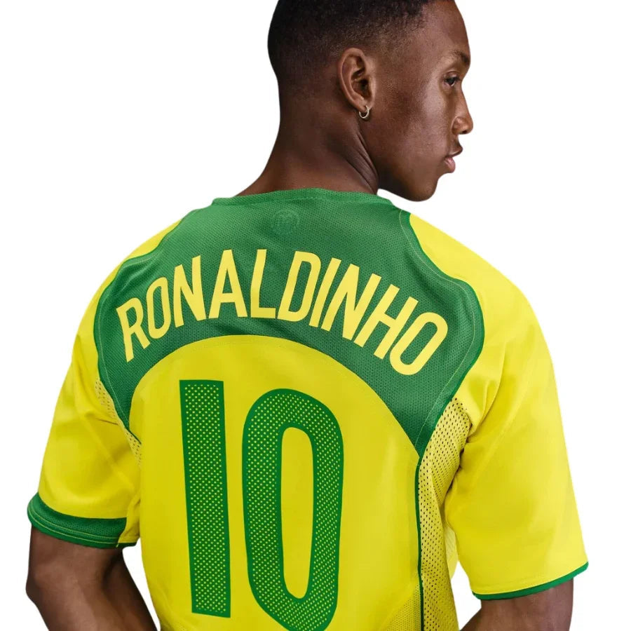 Brazil Ronaldinho 10 Retro Home Fan Jersey 2004-2005 (Reissue)