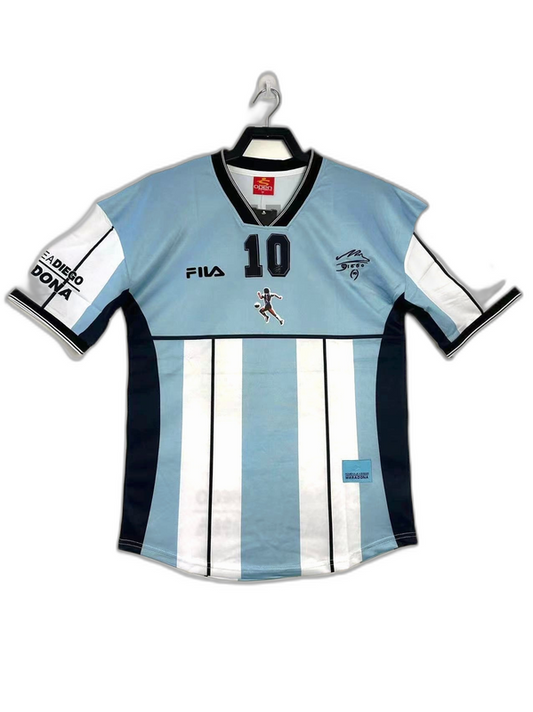 Camisa comemorativa da Argentina de 2001 Maradona - Versão retrô